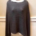 Max edition NWOT Charcoal Gray  poncho! One size fit all. Mint! Photo 0