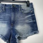 Kendall + Kylie Women's Denim Jean Shorts Size 7/28 Medium Wash Frayed Hem Blue Photo 2