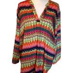 Cato  Woman Blouse Womens 22/24W Used Colorful V-Neck Pullover Photo 2