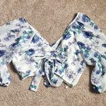 Yumi Kim NWOT  Summer Love Front Tie Cropped Blouse. Size Small Photo 0