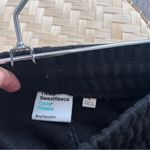 Aritzia TNA cozy fleece boyfriend Sweatpant in black Photo 3