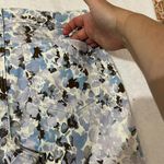 NYDJ SIZE 4 Stretchy Knee Length Floral Print Lift & Tuck Briella Denim Shorts Photo 7