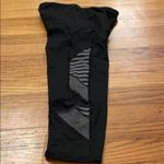 Splendid  Activewear Yoga Striped Cross Capri Photo 8