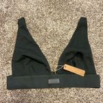 SKIMS Triangle Bralette Photo 0