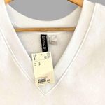 H&M NWT Divided V-Neck Cropped Sweater Vest Women's Size Small White Photo 4