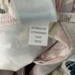 Athleta Shorts Womens Medium Multicolor Floral Savannah Bermuda Colorful Casual Photo 9