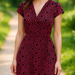 Liz Claiborne  Pink Black Geometric Fit &‎ Flare Dress S Photo 0