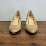 Cole Haan Womens Shoes Size 7.5 Nude Classic Leather High Heels Slip-On Pumps Photo 1