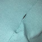 Old Navy 🎉4 for $20 Active Ultralite Ribbed Tee, XL Photo 4