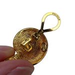 Premier Designs Vintage  nautilus clip-on earrings. Faux Pearl and gold tone Photo 3