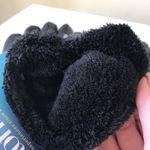 Isotoner  Water Resistant Smart Touch Gloves NWT Photo 2