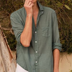 Frank & Eileen  Barry Featherweight Cotton Voile Button Up Shirt in Moss Green Photo 0