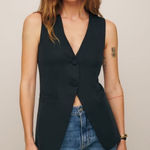 Reformation  Casey Vest in Black Size M Photo 0