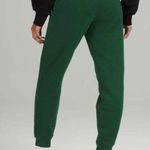 Lululemon Scuba Joggers Everglade Green 0 Photo 0