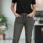 Democracy  Womens Size 14 Gray AB Technology Cropped Raw Hem Jeans Photo 0