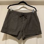 Athleta  Farallon Cypress Green Pull On Drawstring Athletic Short. Size 10. Photo 0