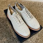 Cole Haan womens Light Gray Knit Oxfords with Pink Sole Size 5 Photo 2