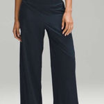 Lululemon  Swift Wide-Leg Mid-Rise Pant *Full Length Size 0 - Club Blue Photo 0