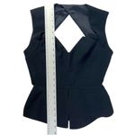Black Halo  Structured Peplum Sleeveless Blouse Top Open Back Size 2 Photo 3