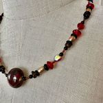 Red, black and faux pearl beaded necklace Red Photo 10