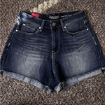 Levi's Levi Strauss Signature High-Rise Denim Women’s Shorts Size 6 NWT Photo 0