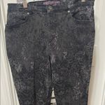 Gloria Vanderbilt 🖤🖤🖤BOGOHO🖤🖤🖤 Women's Black Floral Jeans Photo 1