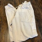 Abercrombie & Fitch Cream joggers Photo 0