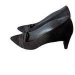 Stuart Weitzman  Black Suede Elastic Strap Pointed Toe Kitten Heel Pumps Shoes 7M Photo 3