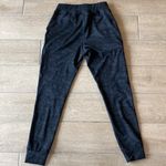Alphalete Premium V2 Black Camo Jogger Size: S Photo 7