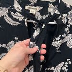 Billabong NWT Billibong Floral Tie Neck Blouse | Medium Photo 9
