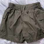 SheIn Green shorts Photo 1