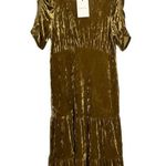 Who What Wear NWT Gold Crushed Velvet Short Sleeve Midi Dress Photo 3
