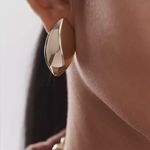 Anthropologie  bean post gold tone earring NWT Photo 1