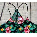 No Boundaries  Tropical Hibiscus Flora Sleeveless Top  Photo 8