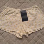 Brandy Melville Duck Shorts Photo 0