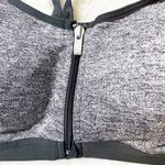 Victoria's Secret Sport Sports Bra with Underwire 32D Photo 4