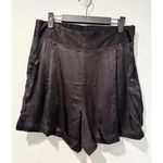 1. State  Shorts Womens Med. Black Pockets High Waist 3.5" Inseam Travel Vacation Photo 0