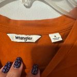 Wrangler RARE Women's Orange Crop Top size small Photo 2