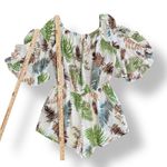Umgee ‎ Cream Off Shoulder Ruffle Sleeve Tropical Print Short Romper Size Large Photo 3