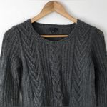 Gap  Cable Knit Wool Sweater Photo 1