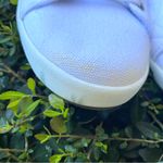 Taos Star Burst Women's Sz 8 White Causal Lace Up Canvas Sneakers Shoes Photo 4