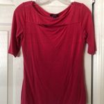 Premise Studio Short Sleeve Redish Pink Tee with Cutout XS Photo 0
