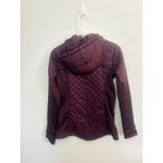 Athleta  Quilted Jacket Hooded Full Zip Puffer Lightweight Plum‎ XS Photo 2
