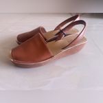 Reaction Kenneth Cole  Brown 2” Platform, Peep-toe shoes 8/39 Photo 2