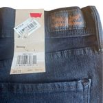 Levi's  512 Perfectly Slimming Skinny Leg Black Jeans Womens Size 16 short NWT Photo 5
