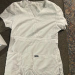 Grey's Anatomy Anatomy Grey's Scrub Top Barco Photo 0