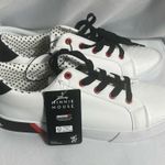 Disney  Mini Mouse Women's Size 11 Low Court Lace Up Sneakers NWT Photo 5