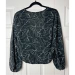 ASTR  The Label Black Floral V-Neck Puff Sleeve Lightweight Blouse Size Small Photo 4