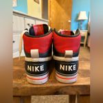 Nike  Delta Force High Tops. Size 7. Grey and coral and white. Photo 4