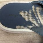 Easy Spirit Blue Denim Adjustable Strap Women's Flip Flop Thong Sandals Size 9 Photo 1